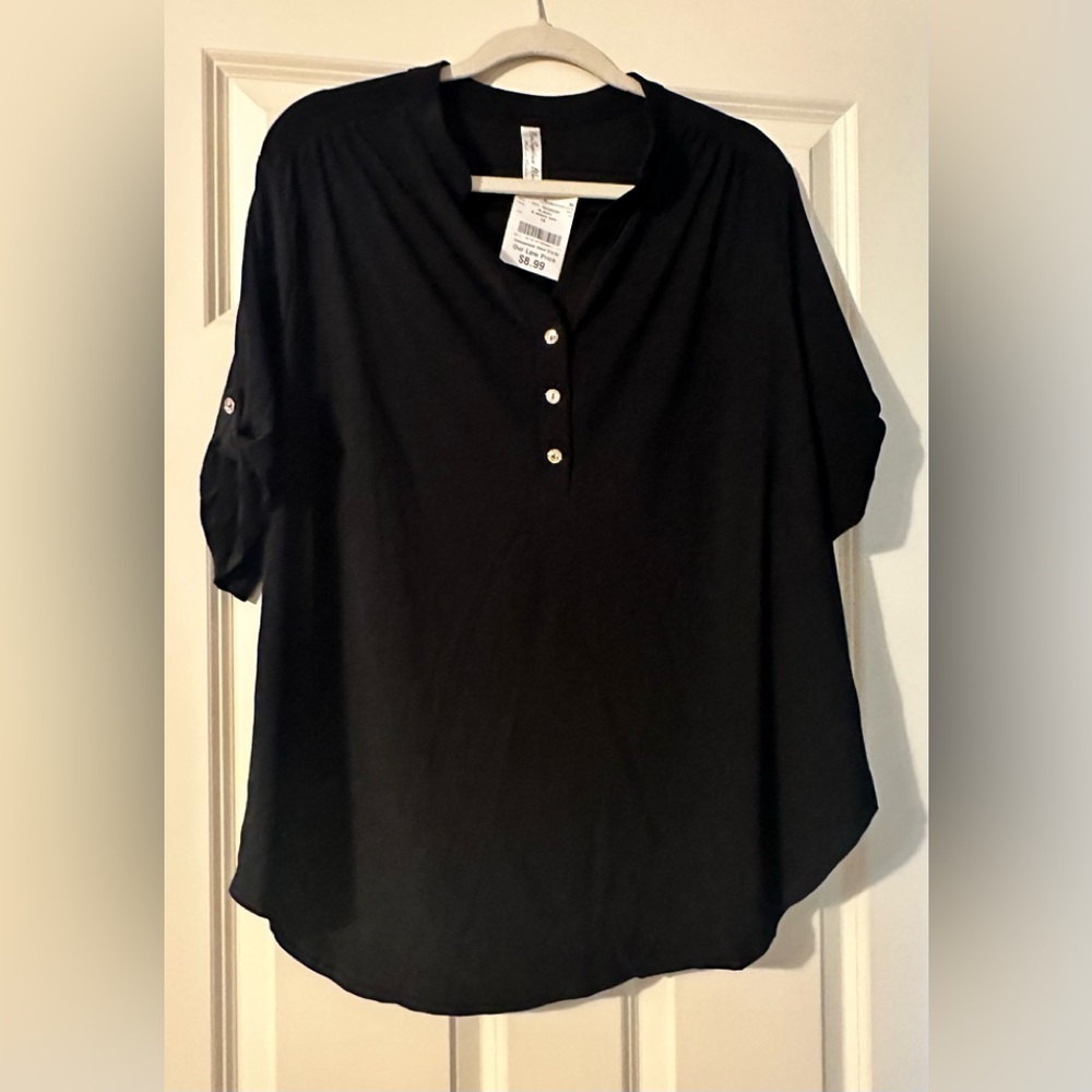 Brand new PerSeption Women silky feel black short sleeved blouse, size 1X.